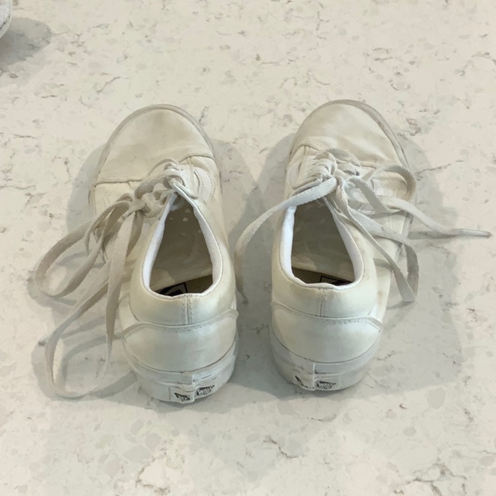 Vans - Picture 4 of 4
